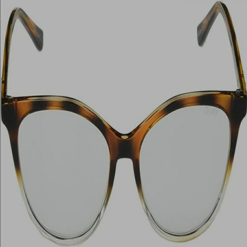 (Ew)Quay Australia All nighter blue light glasses